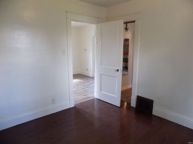 2536 Milburn Boulevard, Mishawaka, IN 46544