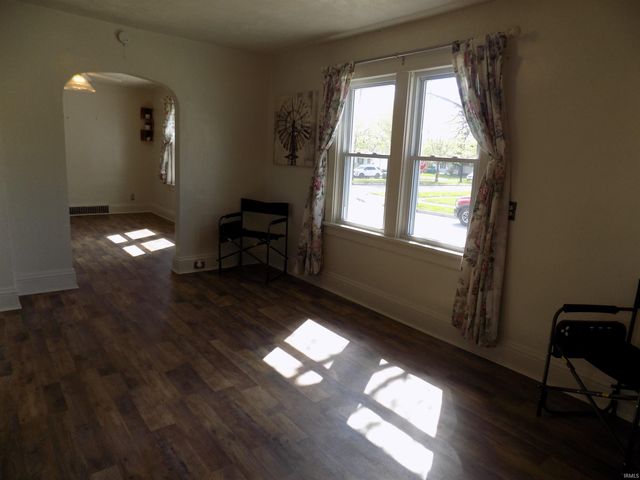 2536 Milburn Boulevard, Mishawaka, IN 46544