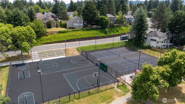 4170 244th Place SE, Sammamish, WA 98029