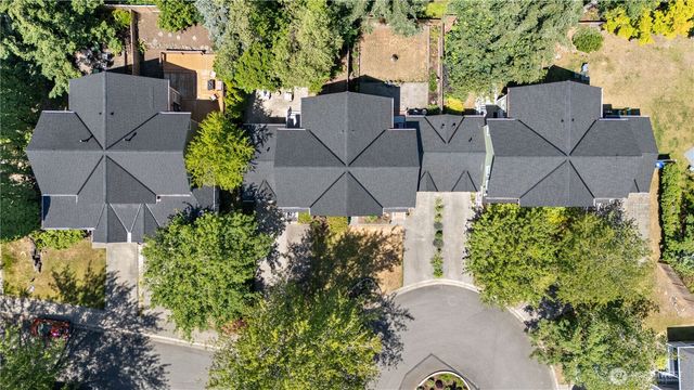 4170 244th Place SE, Sammamish, WA 98029
