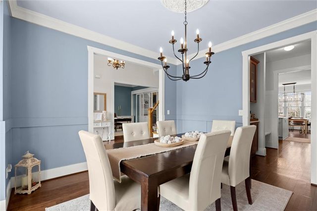 272 Canyon Drive, Sugar Hill, GA 30518