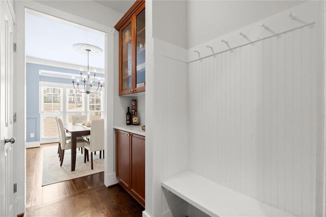 272 Canyon Drive, Sugar Hill, GA 30518