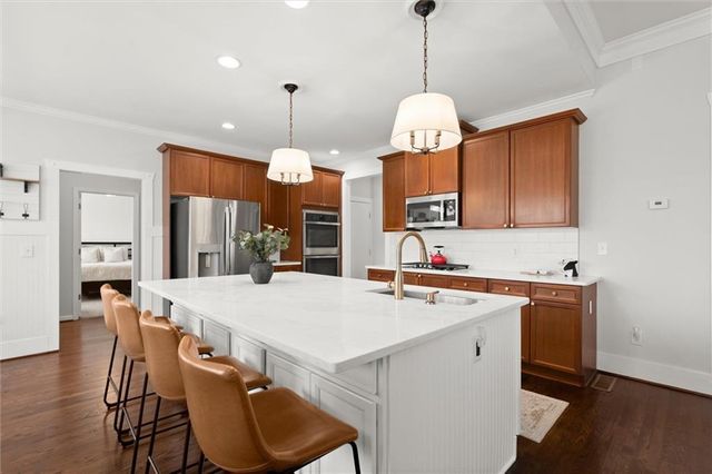 272 Canyon Drive, Sugar Hill, GA 30518