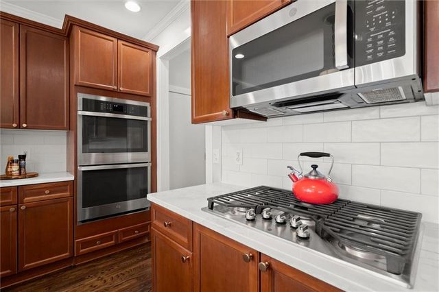 272 Canyon Drive, Sugar Hill, GA 30518