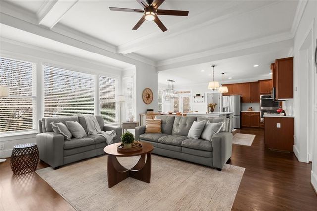 272 Canyon Drive, Sugar Hill, GA 30518