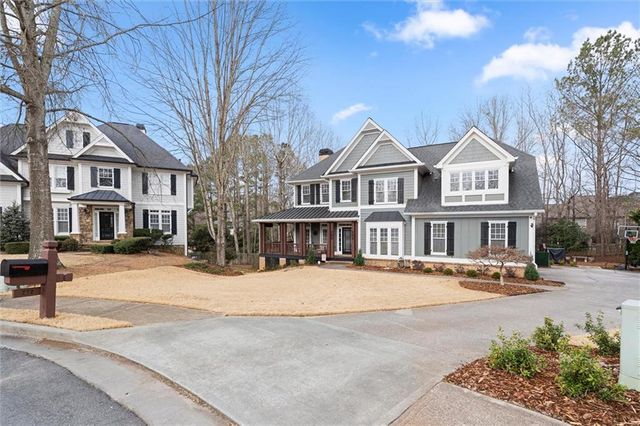 272 Canyon Drive, Sugar Hill, GA 30518