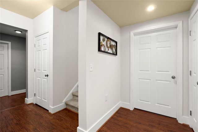 272 Canyon Drive, Sugar Hill, GA 30518