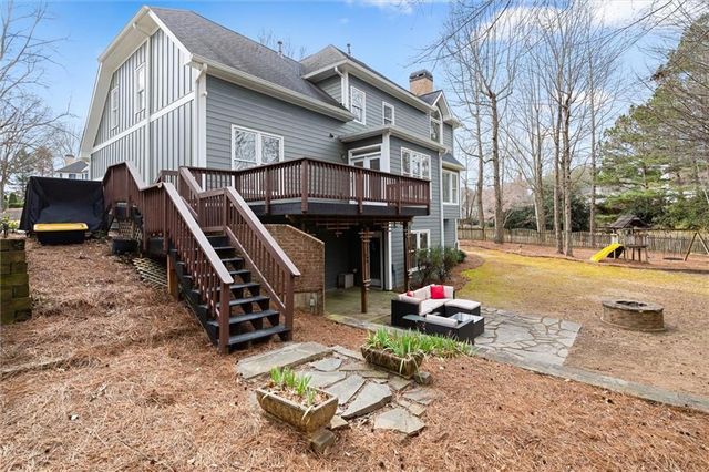 272 Canyon Drive, Sugar Hill, GA 30518
