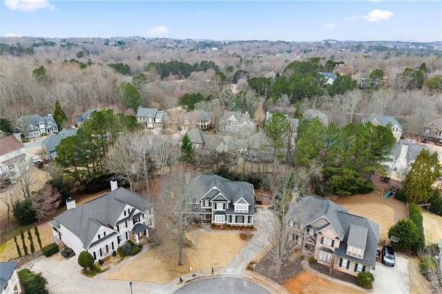 272 Canyon Drive, Sugar Hill, GA 30518