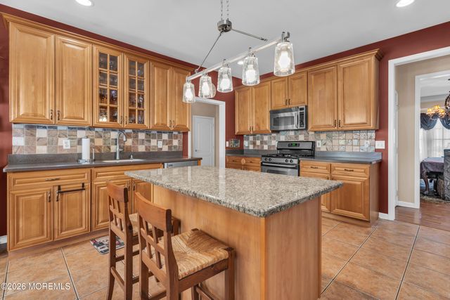 3 Joseph Court, Manchester, NJ 08759