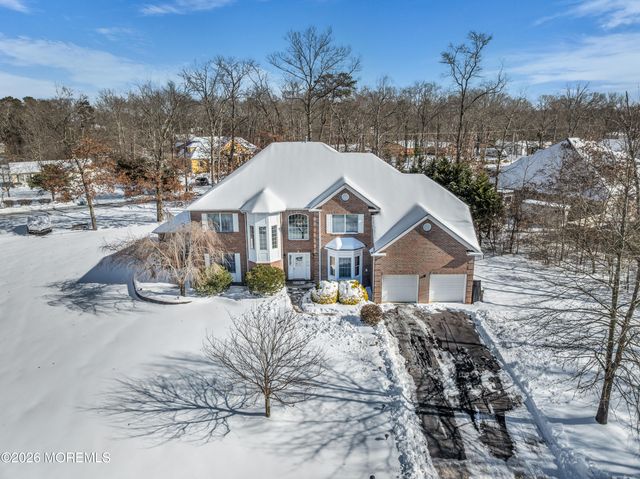 3 Joseph Court, Manchester, NJ 08759