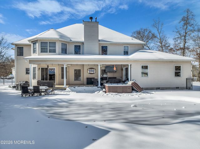 3 Joseph Court, Manchester, NJ 08759