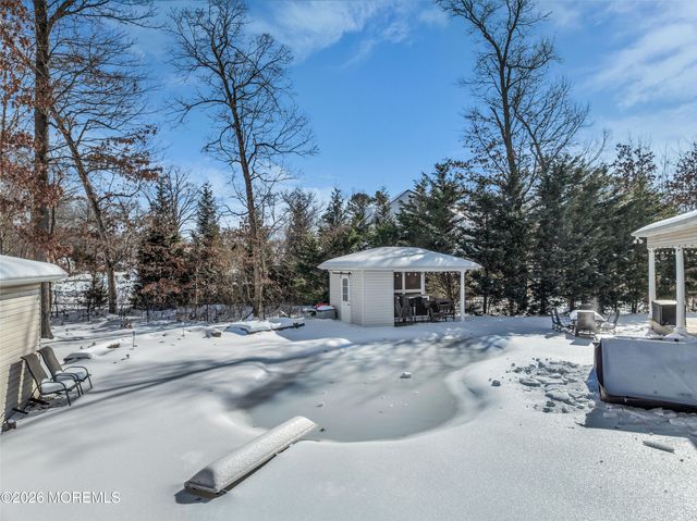 3 Joseph Court, Manchester, NJ 08759