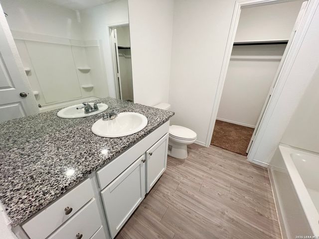 5433 CALTON BND, San Antonio, TX 78253