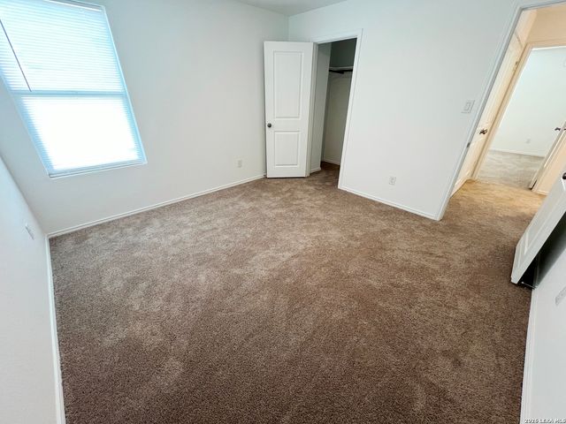 5433 CALTON BND, San Antonio, TX 78253