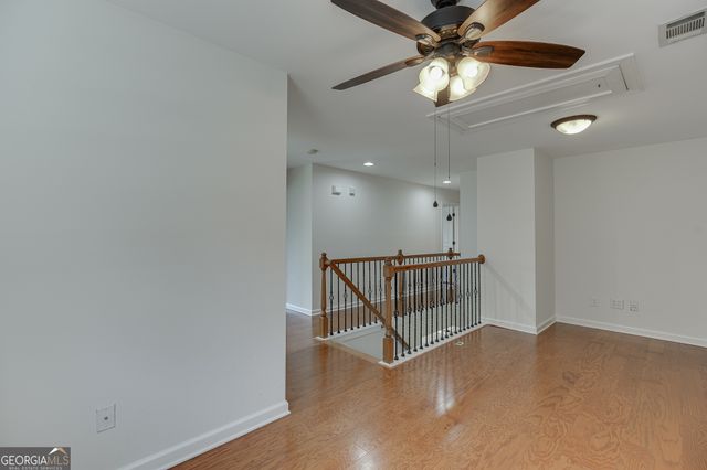 7823 Keepsake Lane, Flowery Branch, GA 30542