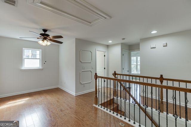 7823 Keepsake Lane, Flowery Branch, GA 30542
