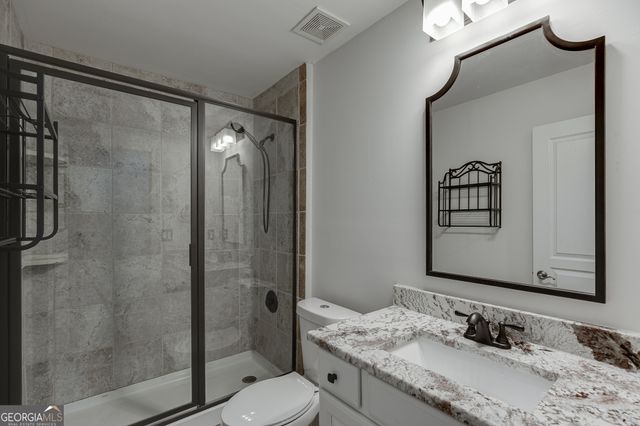 7823 Keepsake Lane, Flowery Branch, GA 30542