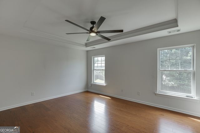 7823 Keepsake Lane, Flowery Branch, GA 30542