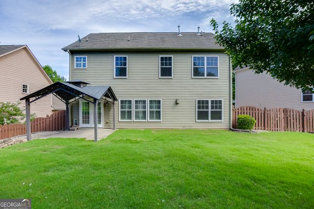 7823 Keepsake Lane, Flowery Branch, GA 30542