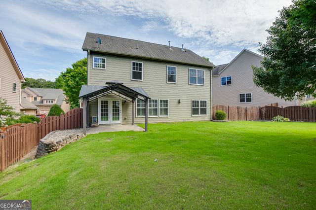 7823 Keepsake Lane, Flowery Branch, GA 30542