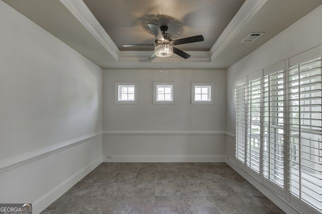7823 Keepsake Lane, Flowery Branch, GA 30542