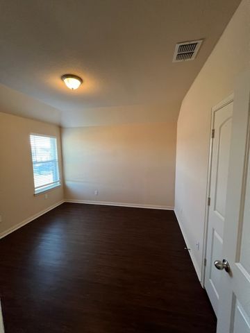3729 Caladium Lane, Forest Hill, TX 76140