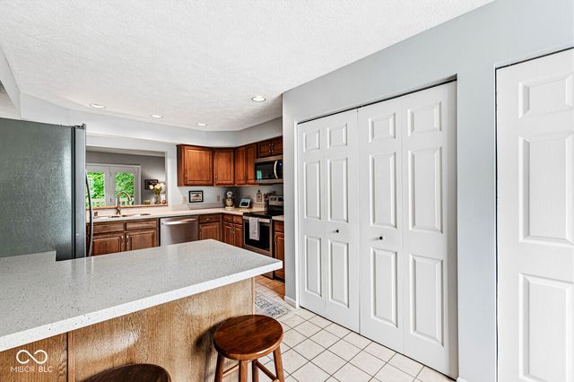 6908 Ralph Court, Indianapolis, IN 46220