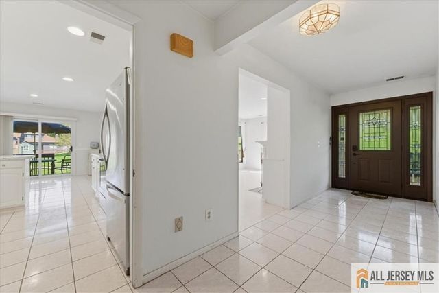 37 Giggleswick Way 37, Edison, NJ 08820