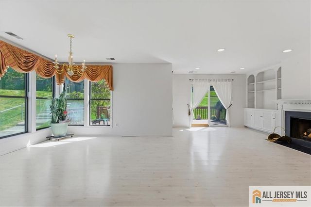 37 Giggleswick Way 37, Edison, NJ 08820