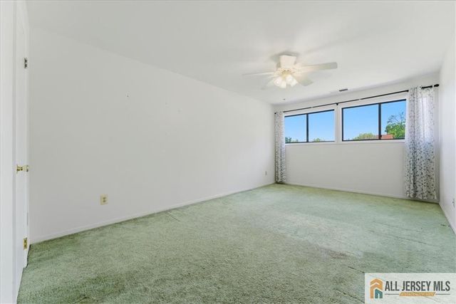 37 Giggleswick Way 37, Edison, NJ 08820