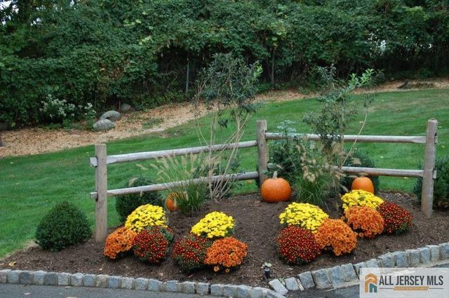 37 Giggleswick Way 37, Edison, NJ 08820