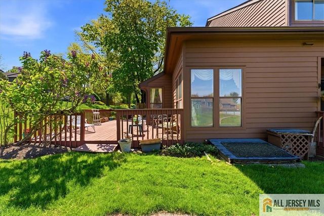 37 Giggleswick Way 37, Edison, NJ 08820