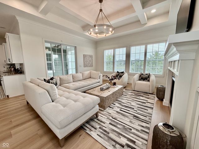 1499 Avondale Drive, Westfield, IN 46074