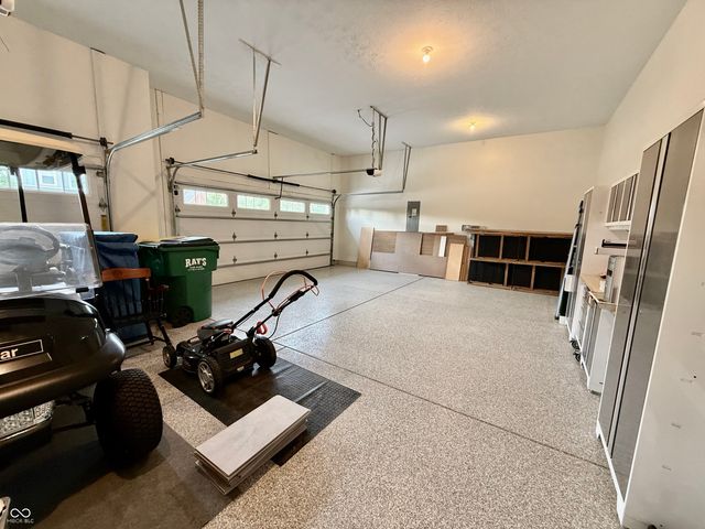 1499 Avondale Drive, Westfield, IN 46074