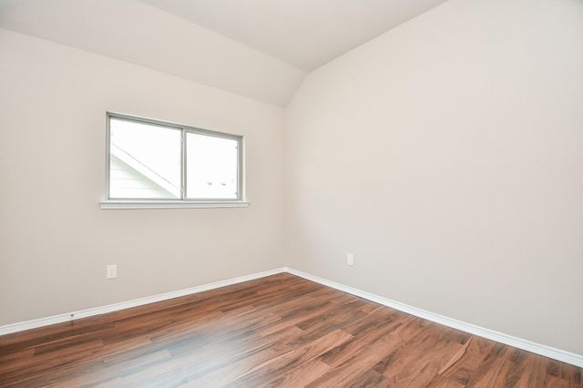 5039 Azalea Trace Drive, Houston, TX 77066