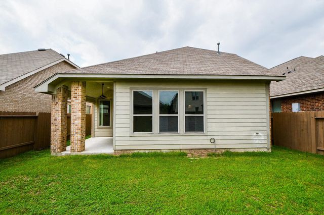 5039 Azalea Trace Drive, Houston, TX 77066