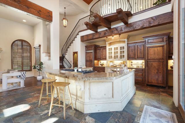 8820 Gypsy Drive NE, Albuquerque, NM 87122