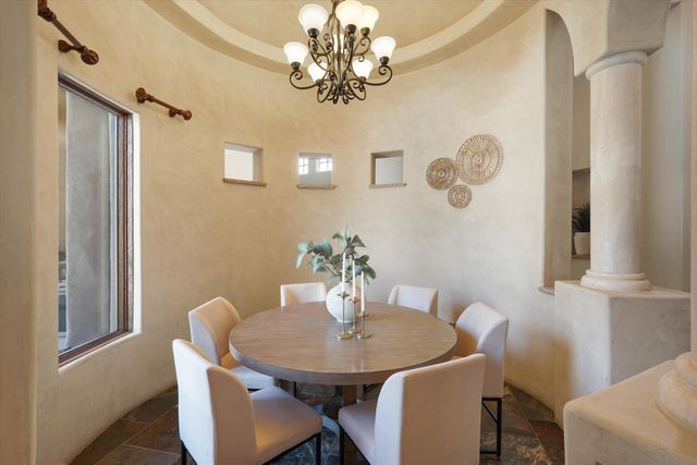 8820 Gypsy Drive NE, Albuquerque, NM 87122