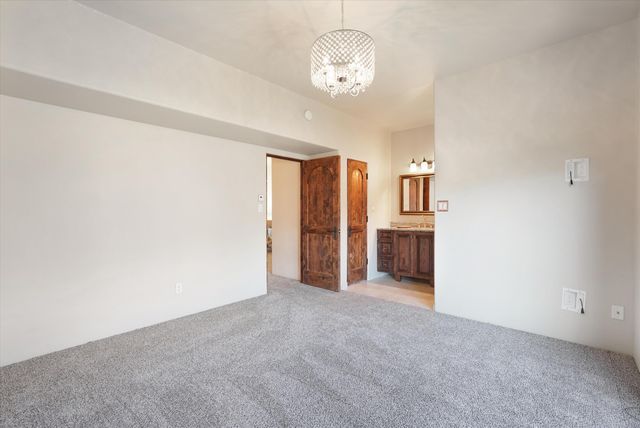 8820 Gypsy Drive NE, Albuquerque, NM 87122