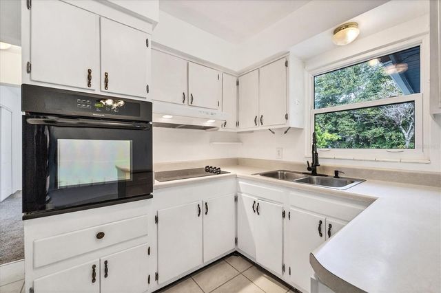 1716 SUFFOLK DRIVE, Clearwater, FL 33756