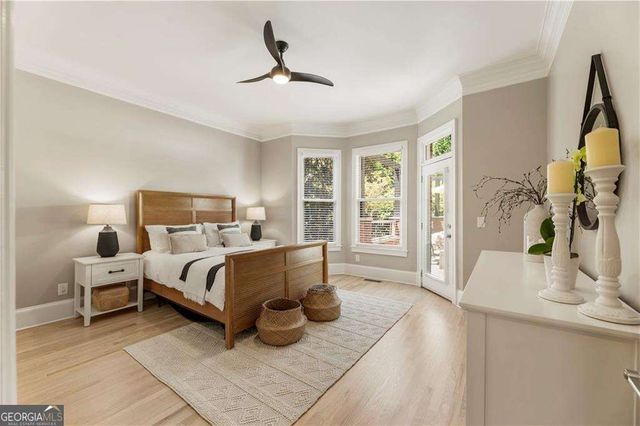 957 Saint Lyonn Courts, Marietta, GA 30068