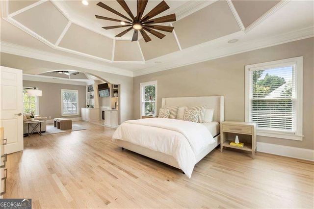 957 Saint Lyonn Courts, Marietta, GA 30068