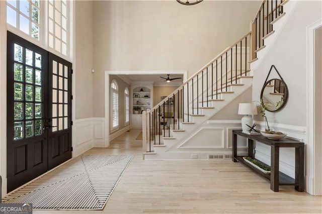 957 Saint Lyonn Courts, Marietta, GA 30068