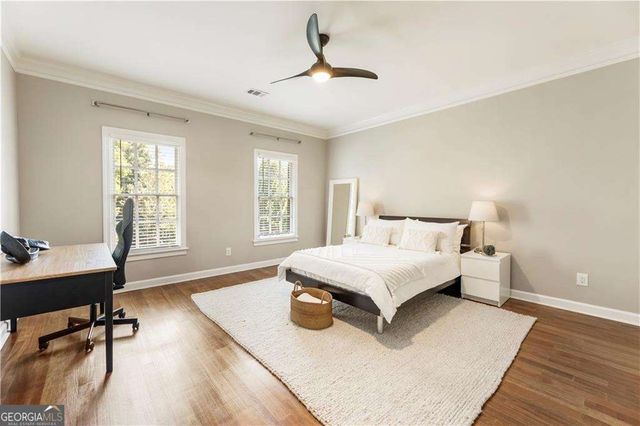 957 Saint Lyonn Courts, Marietta, GA 30068