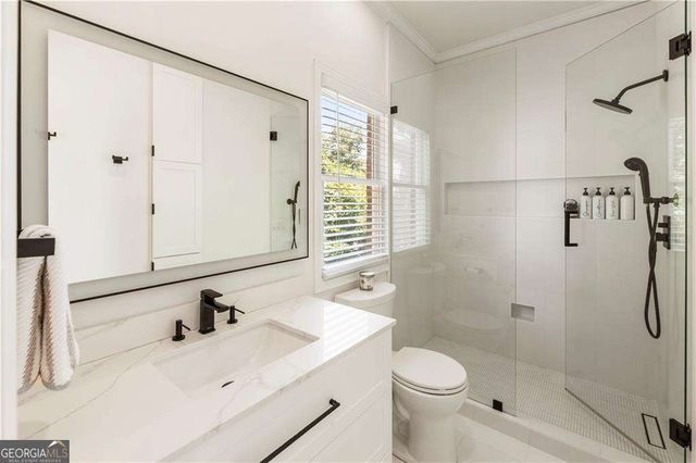 957 Saint Lyonn Courts, Marietta, GA 30068