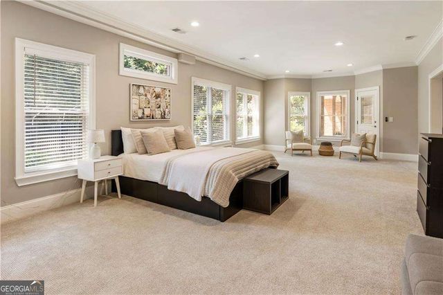 957 Saint Lyonn Courts, Marietta, GA 30068