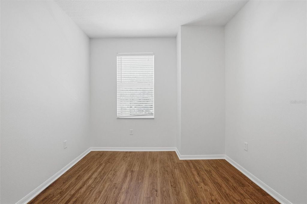 Image 28 of property listing at 1125 ANDREW AVILES CIRCLE, Tampa, FL 33619