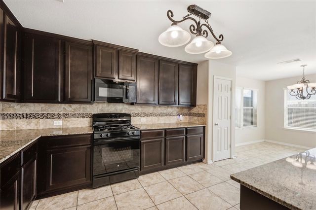 1284 Pinto Pass, Alvin, TX 77511