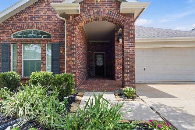 1284 Pinto Pass, Alvin, TX 77511